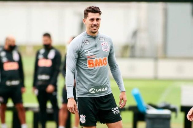 Jogador do Corinthians Danilo Avelar admite ter cometido ...