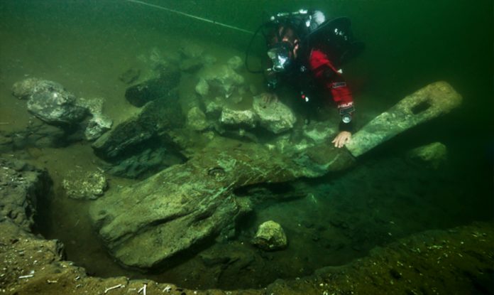 Tesouro submerso é descoberto na costa do Egito