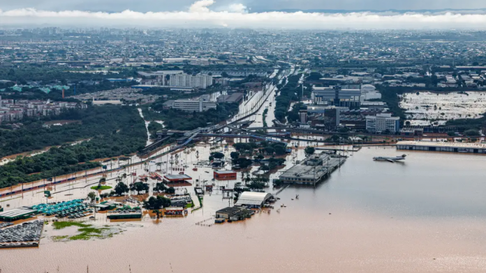 Brasil teve recordes de enchentes e secas na última década