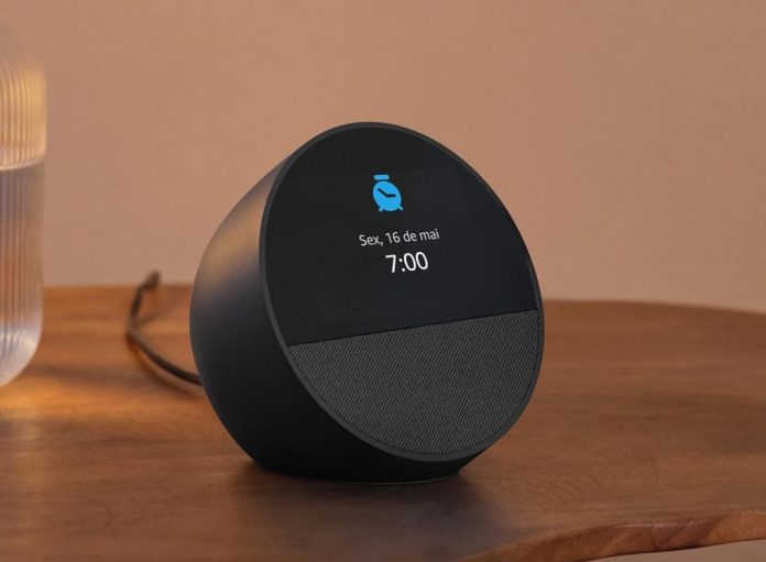 Amazon Echo Spot: novo dispositivo com Alexa chega ao Brasil; conheça