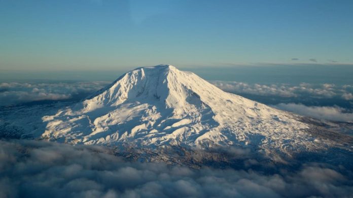 Vulcão adormecido há milhares de anos pode entrar em erupção nos EUA