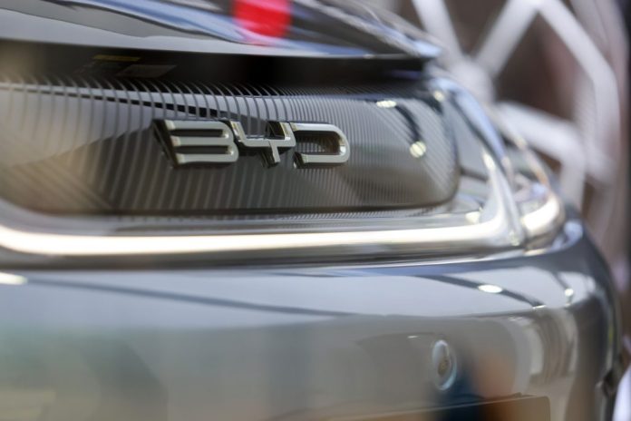 BYD anuncia que fará baterias de estado sólido a partir de 2027