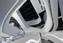 Em formato de nave espacial, museu celebra tecnologia na China