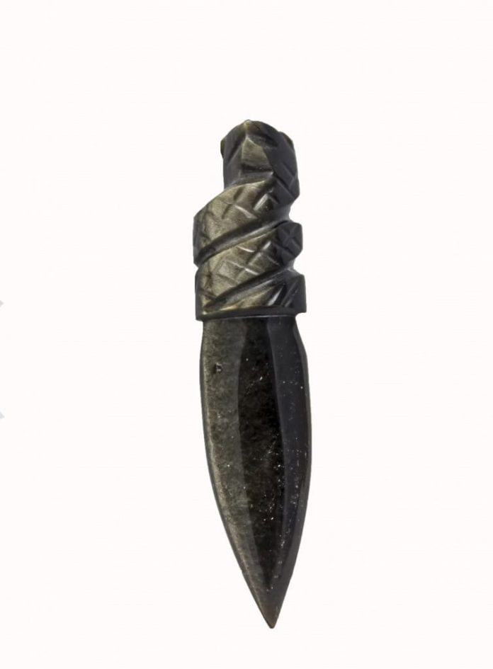 Faca obsidiana maia