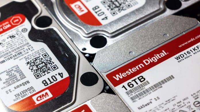Disco rígido WD Red da Western Digital, um HDD SATA de 3,5 polegadas otimizado para NAS