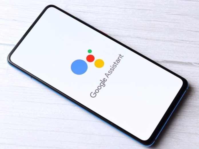 Logo do Google Assistant em um smartphone