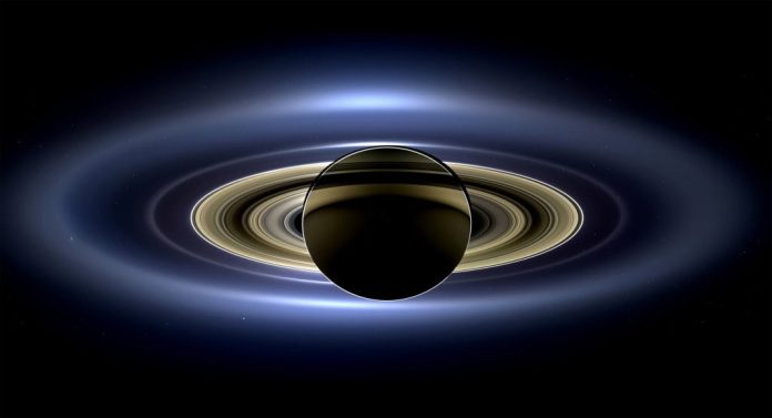 Olhar Espacial convida a observar Saturno no momento mais propício do ano