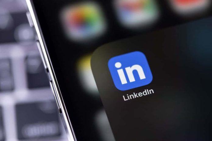 OpenAI anuncia plataforma para competir com o LinkedIn