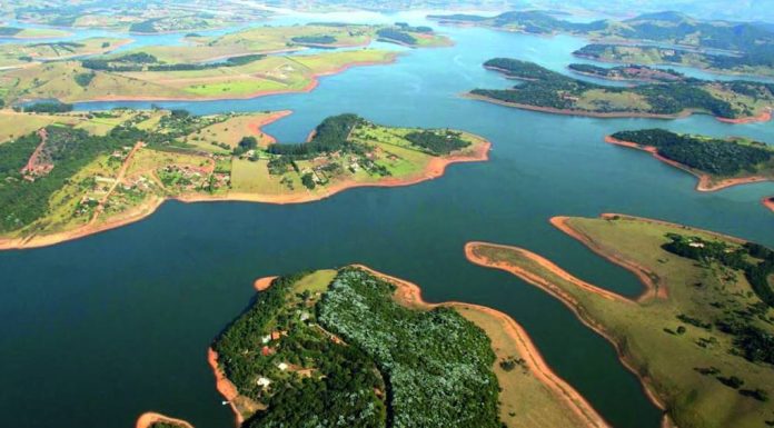 Redução de pressão noturna economiza 105 bilhões de litros de água em SP