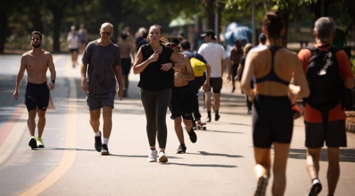 Maioria dos paulistas se exercita em 2025; idosos lideram crescimento