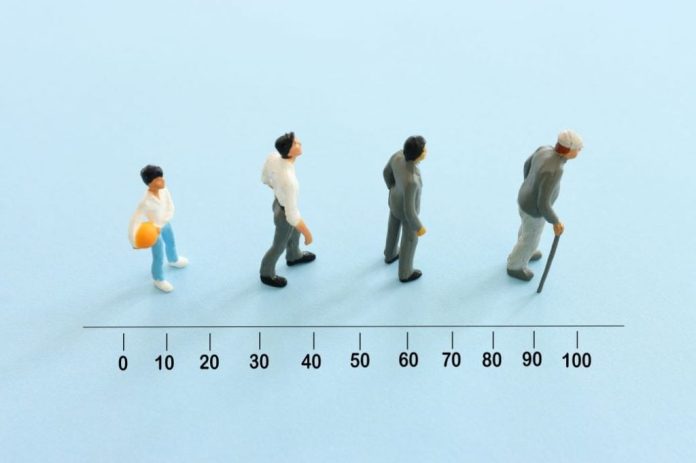 Recorde: expectativa de vida no Brasil chega a 76,6 anos