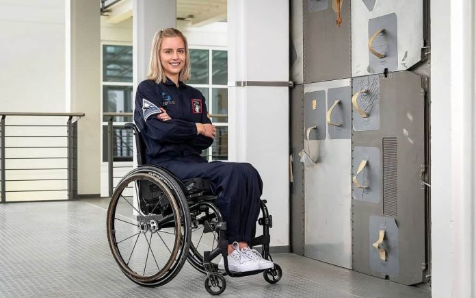 Blue Origin marca voo histórico de cadeirante ao espaço para este sábado