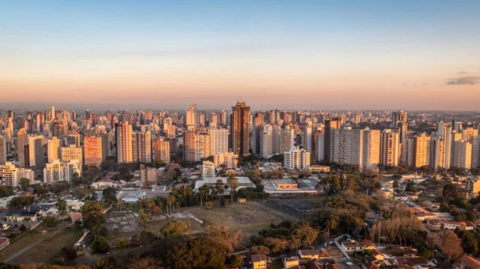 Curitiba é a capital mais ecológica do Brasil e inspira o futuro
