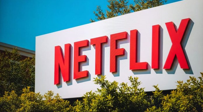 Netflix anuncia compra da startup de IA de Ben Affleck Logo da Netflix em uma fachada