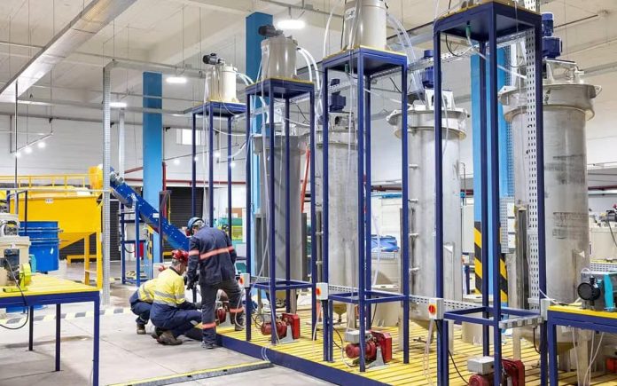 Terras raras: laboratório inicia testes com matéria-prima nacional